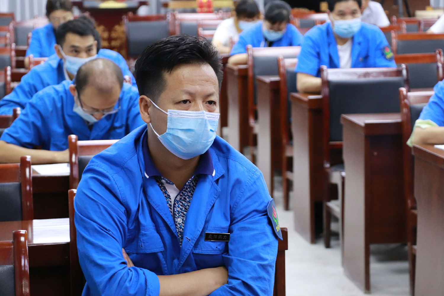 奮斗正當時，用學習的姿態(tài)創(chuàng)享未來